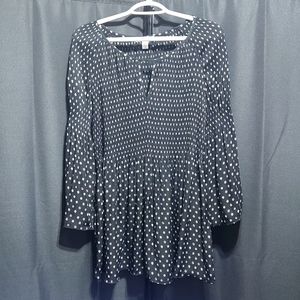 black with white polka dots maternity top. size xl